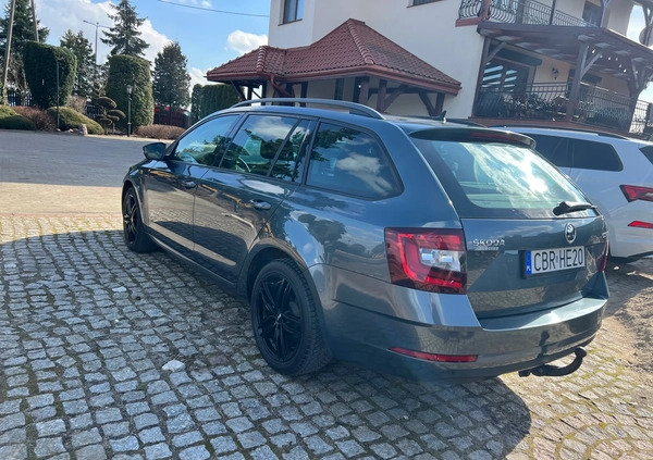 Skoda Octavia cena 54999 przebieg: 204328, rok produkcji 2017 z Brodnica małe 67